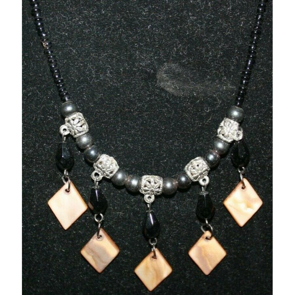 Women's Abalone Shell & Beads Dangle Necklace Black GUC - Picture 2 of 4